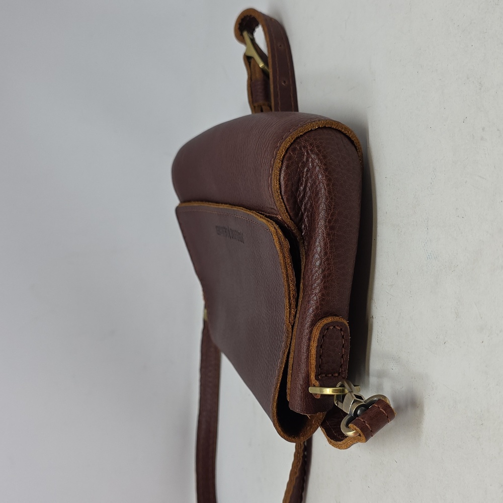 Portland Leather Goods Stylish Brown Leather Crossbody Bag - Picture 2 of 5